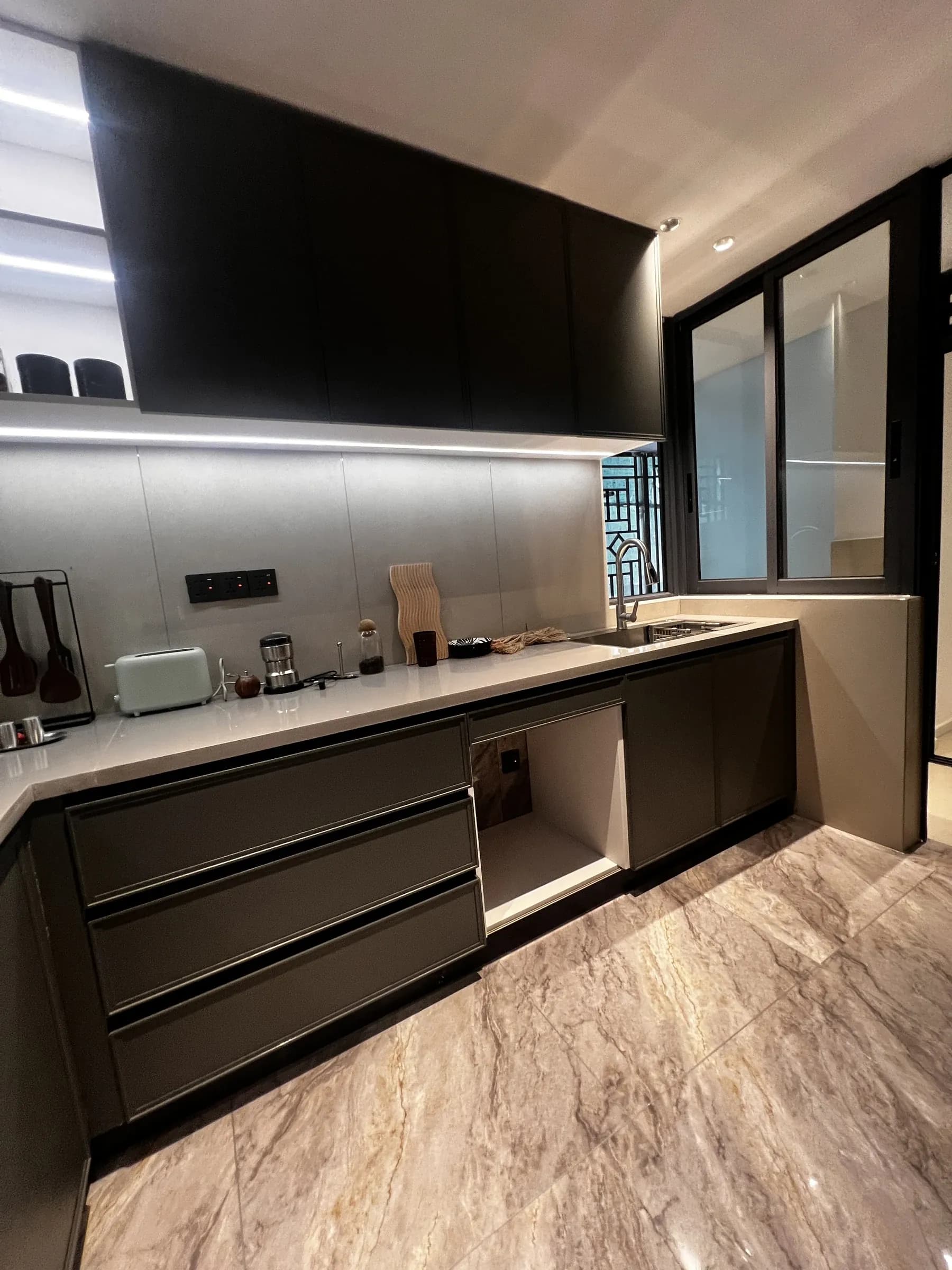 Amani Residence show apartment kitchen